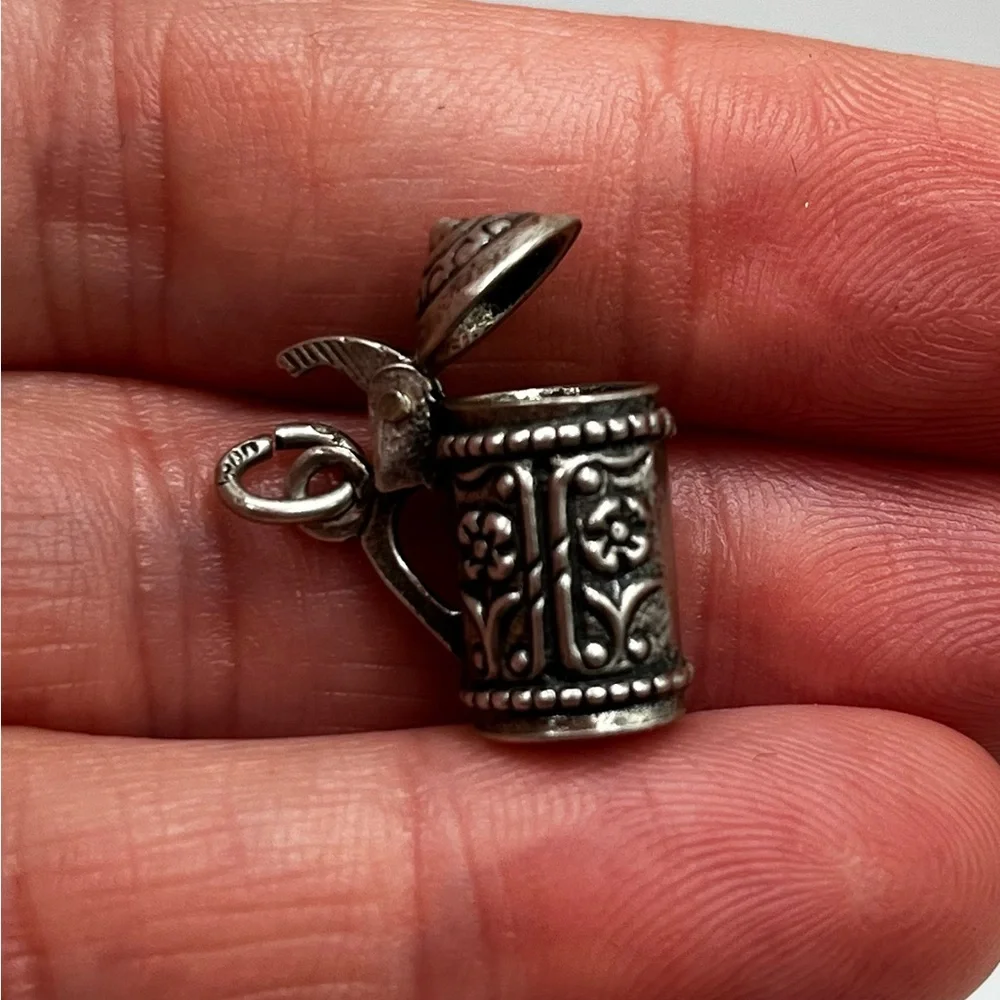 Vintage stein Sterling silver charm pendant